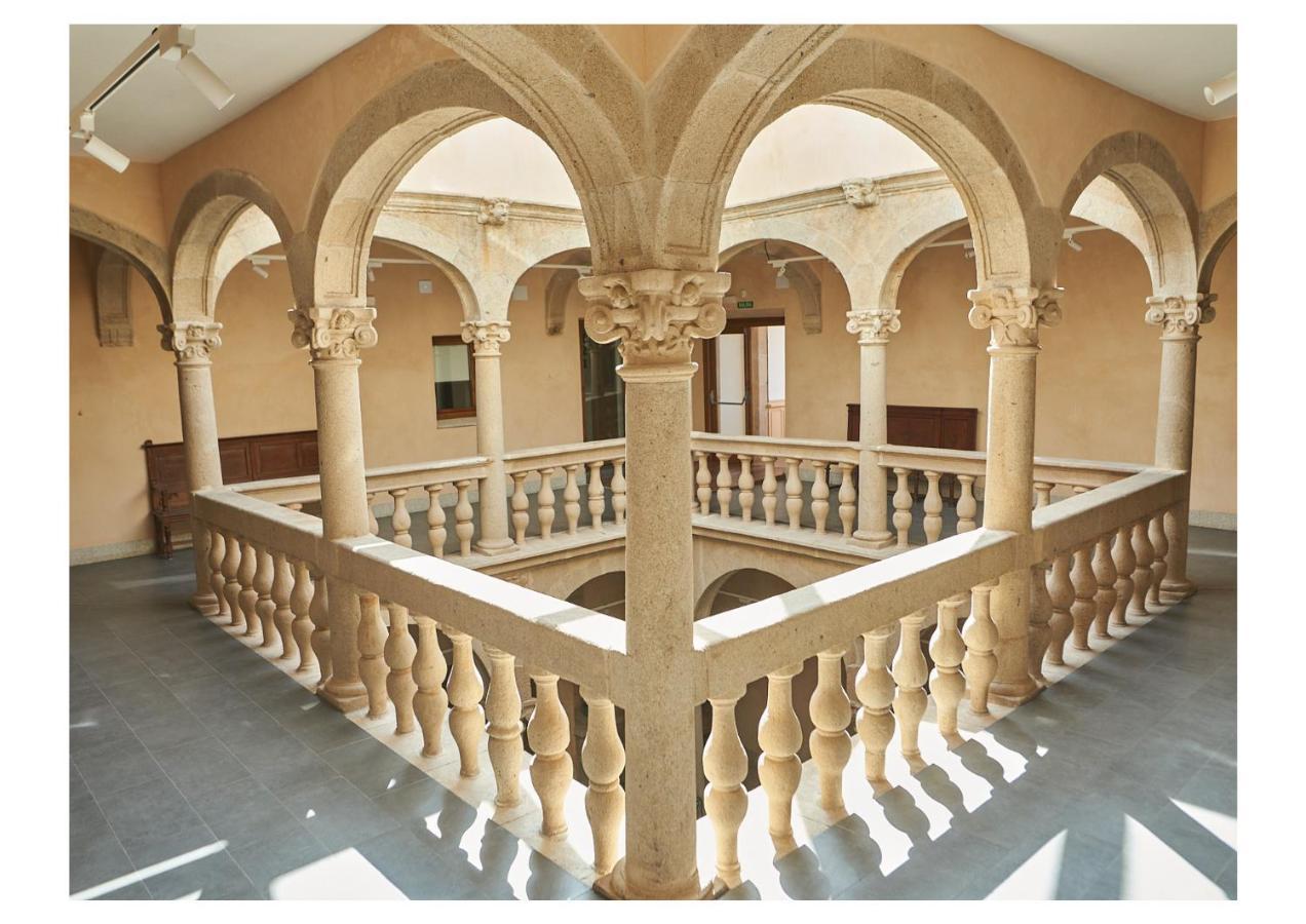 Hotel Casa Palacio Pereros Caces エクステリア 写真
